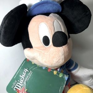 2009 Disney Macy's Holiday Mickey Mouse Plush